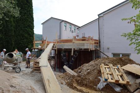 Prizidek k osnovni šoli v Sečovljah I Ampliamento della scuola elementare di Sicciole (1)